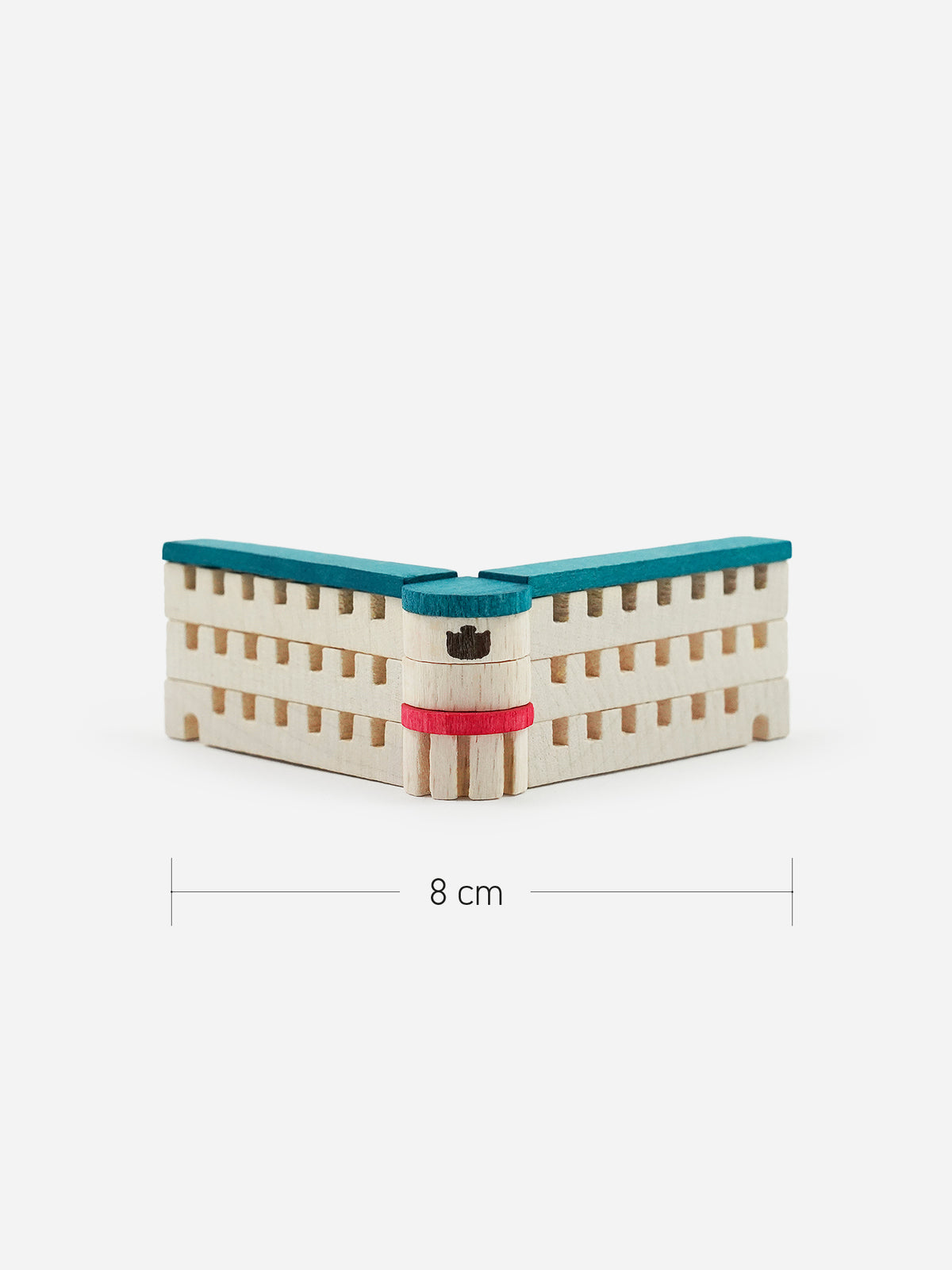 Miniatur des Hessischen Landtags im Stadtschloss Wiesbaden aus Holz mit Wappen am Eckbau, Breite 8 cm