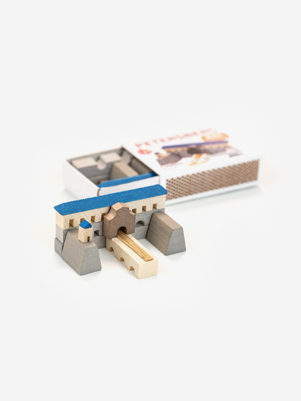 Petersberg Erfurt: das Peterstor der Zitadelle als Miniatur-Holzbausatz