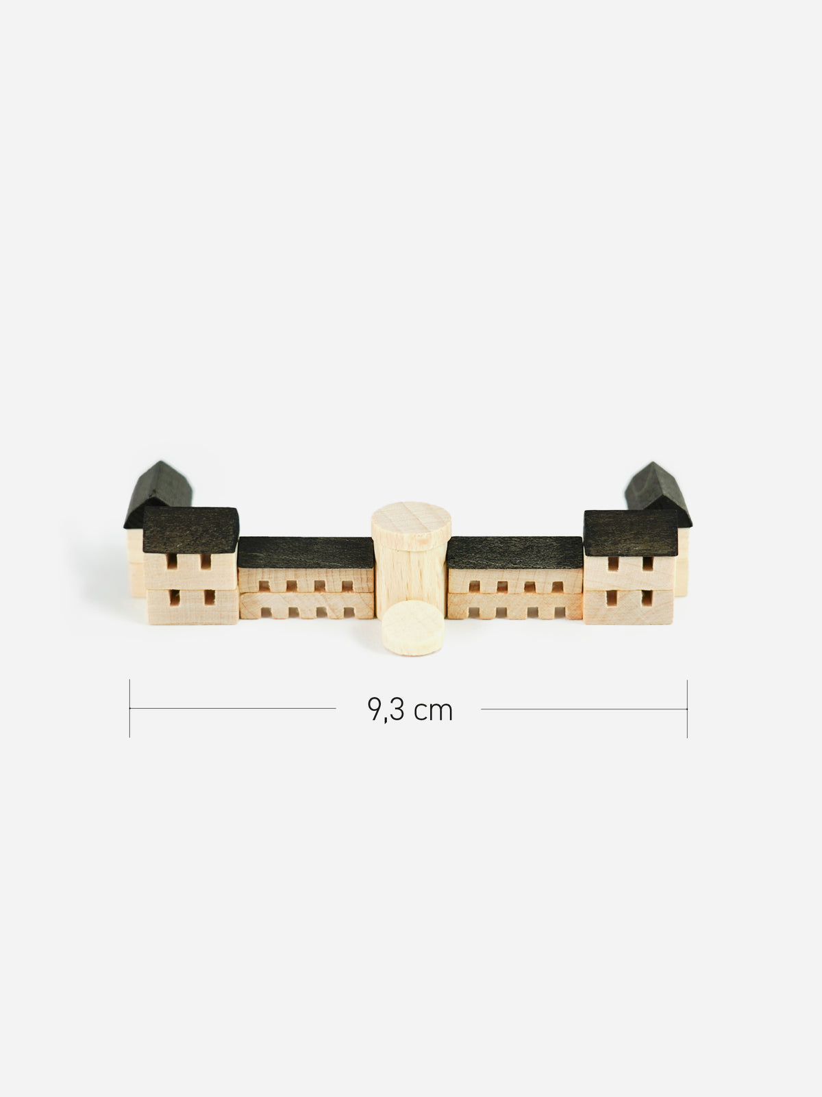 Miniatur von Schloss Biebrich Wiesbaden aus Holz, Breite 9,3 cm